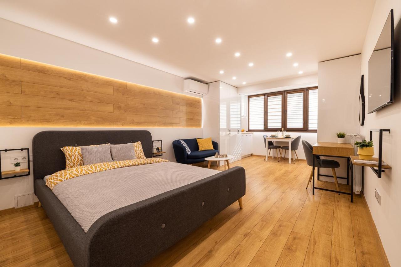 Luxury Studio Living High-End Amenities And Great Location By Flat Mаnager Sofia Eksteriør bilde
