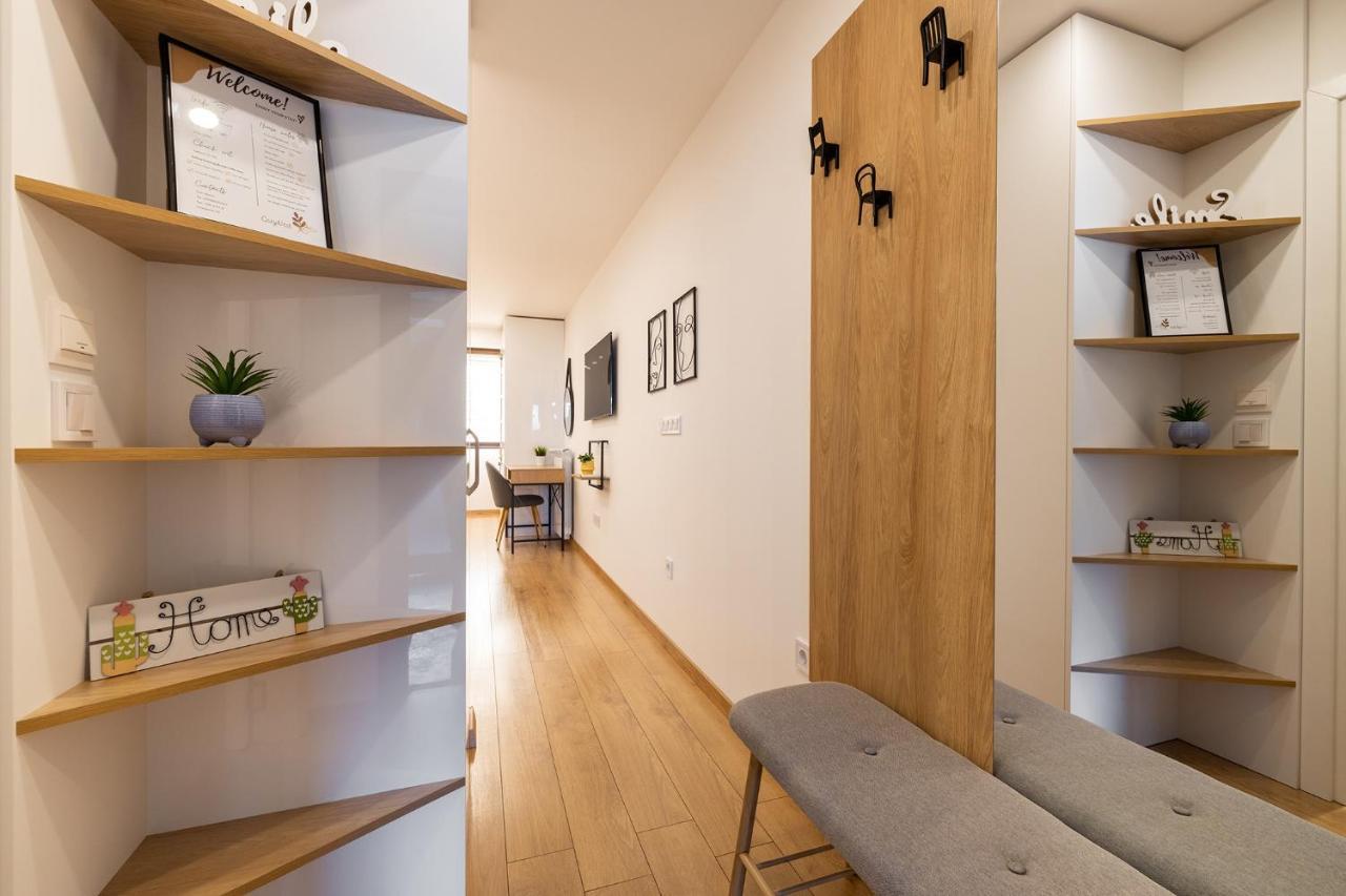 Luxury Studio Living High-End Amenities And Great Location By Flat Mаnager Sofia Eksteriør bilde
