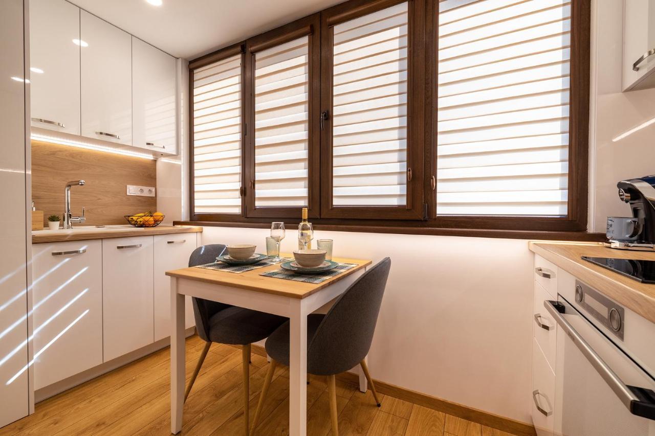 Luxury Studio Living High-End Amenities And Great Location By Flat Mаnager Sofia Eksteriør bilde